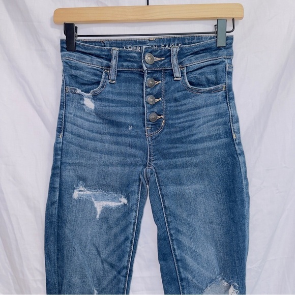 American Eagle Next Level Stretch Distressed Button Front hi Rise Jegging Jean - Picture 3 of 7